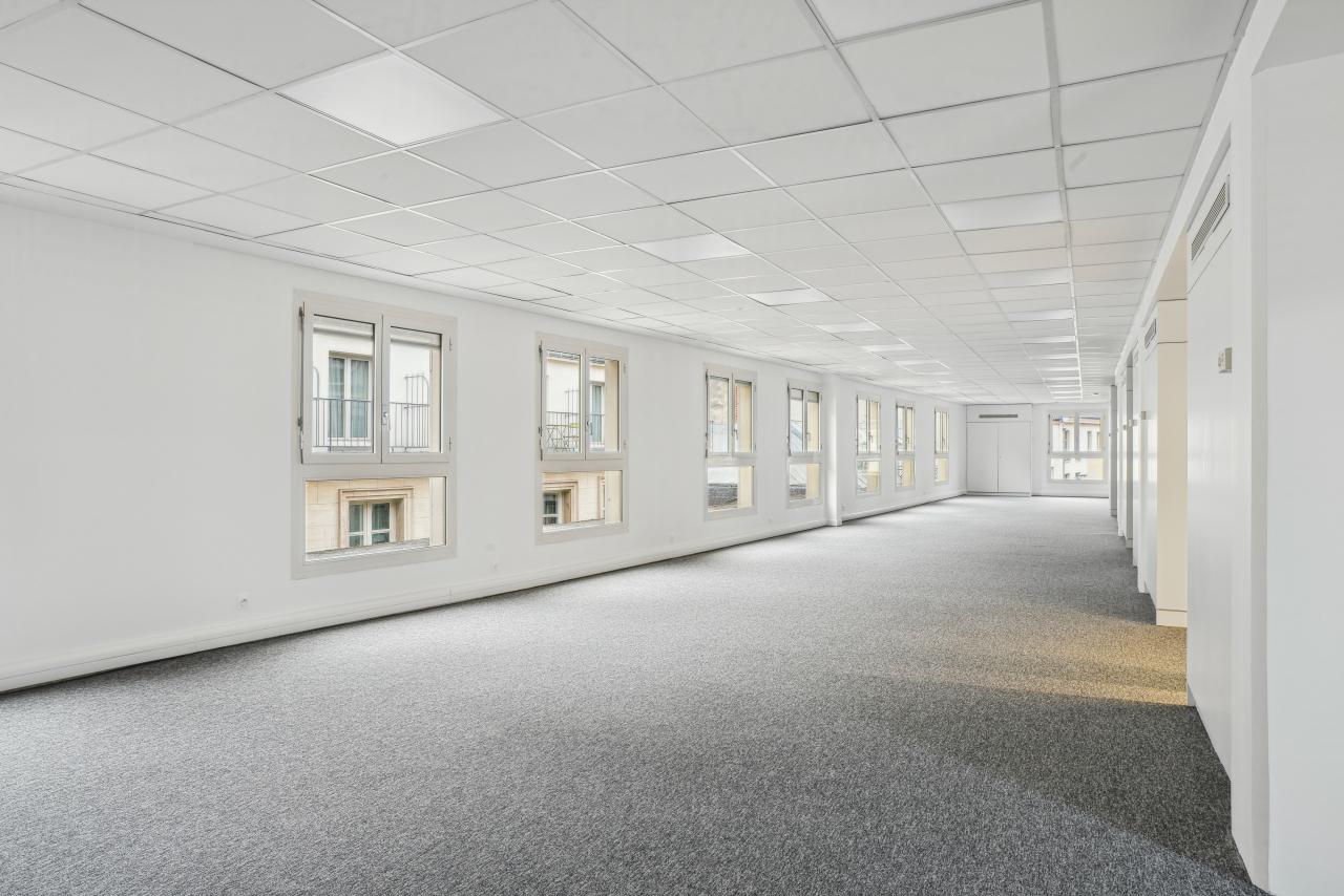 Bureau Paris 305m² Location bureau Paris OLBUR2206061 5